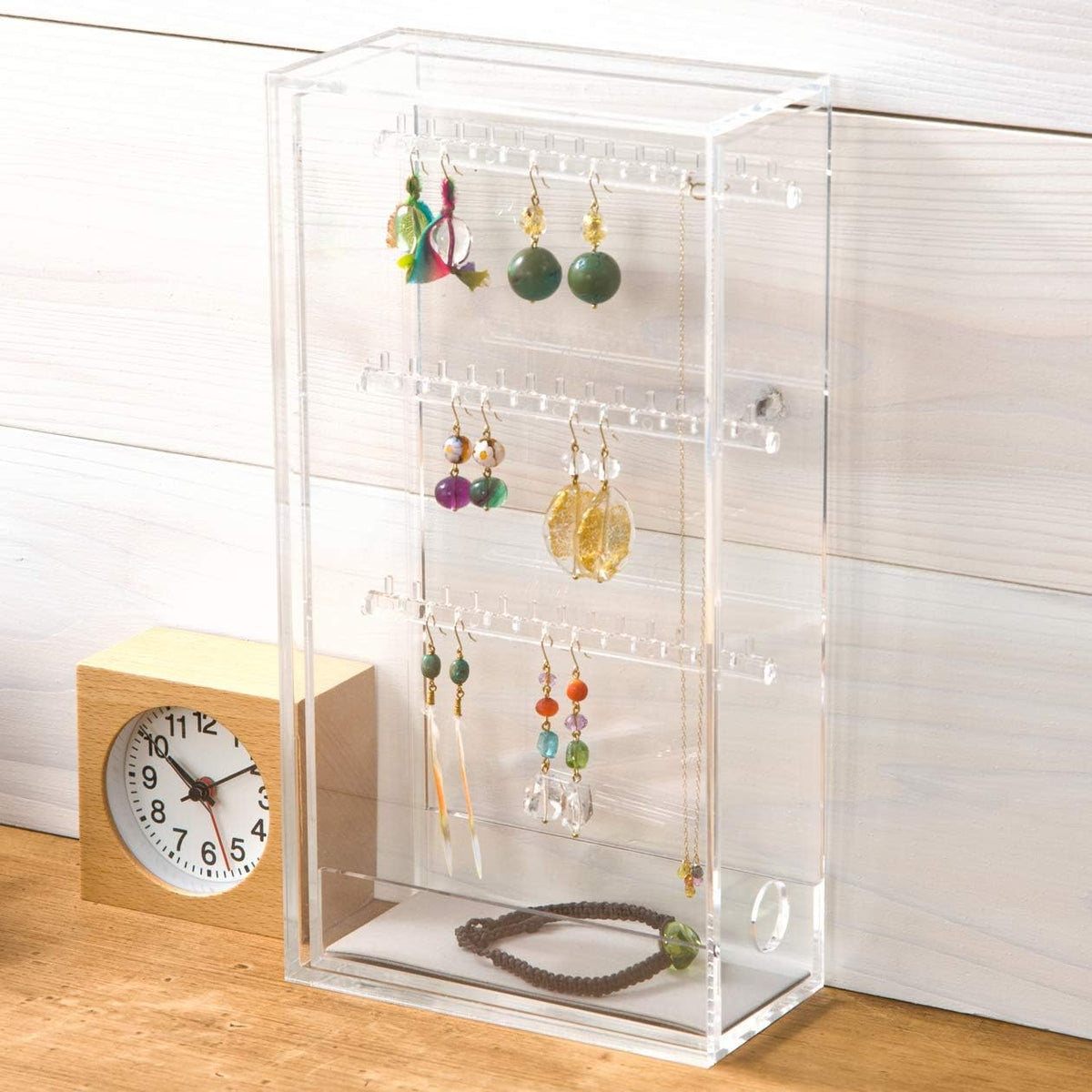 MUJI Acrylic Necklace and Earring Stand, Clear Stackable Jewellery Display with Hanging Hooks, 6.7 x 13 x 25 cm and 580 g