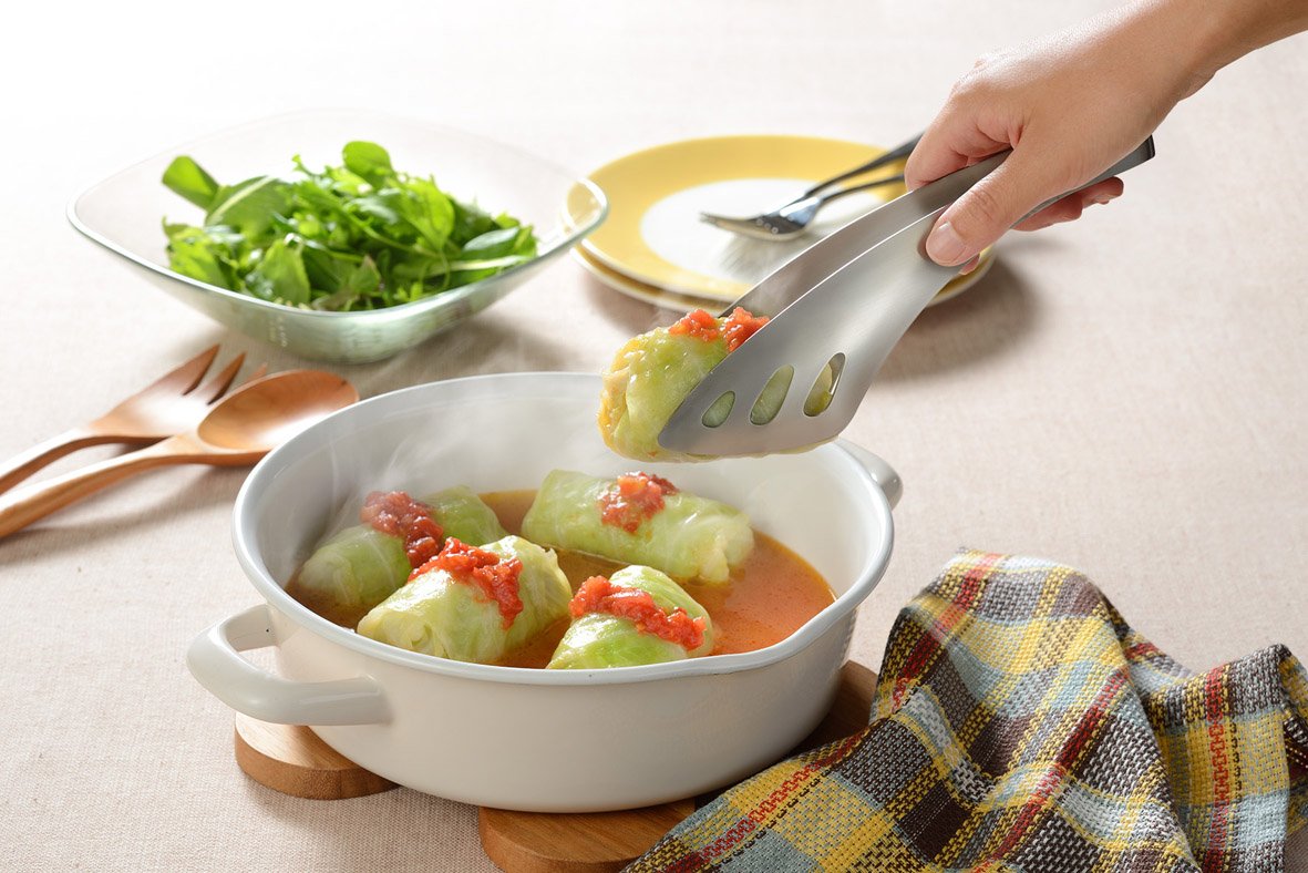 Aux Leye Fingertip Server Tongs, Stainless Steel Serving Tongs for Salad and Rolls, 21 cm, Made in Japan, Silver Without Box or With Gift Box