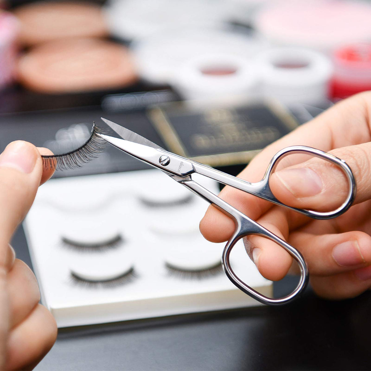 LIVINGO Curved Beauty Scissors 95 mm, Stainless Steel Cuticle, Eyebrow and False Eyelash Scissors with Pointed Tips