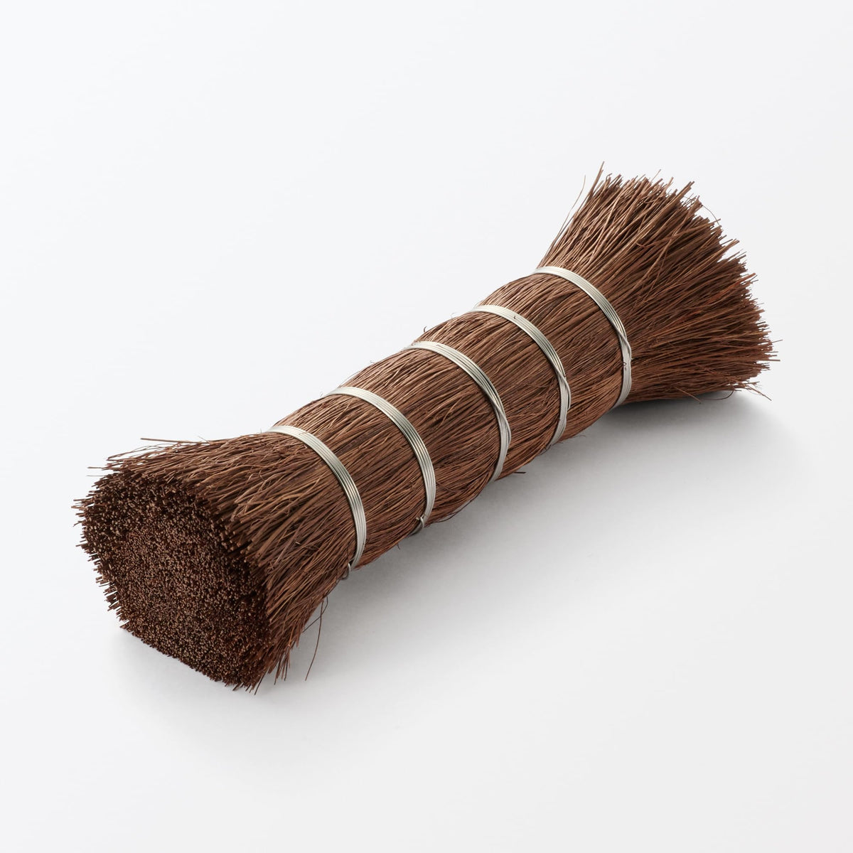 MUJI Palm Bar Scrubbing Brush, Natural Palm Fibre Bound with Stainless Steel Wire for Pots and Steamers, 13 cm Large or 10 cm Small