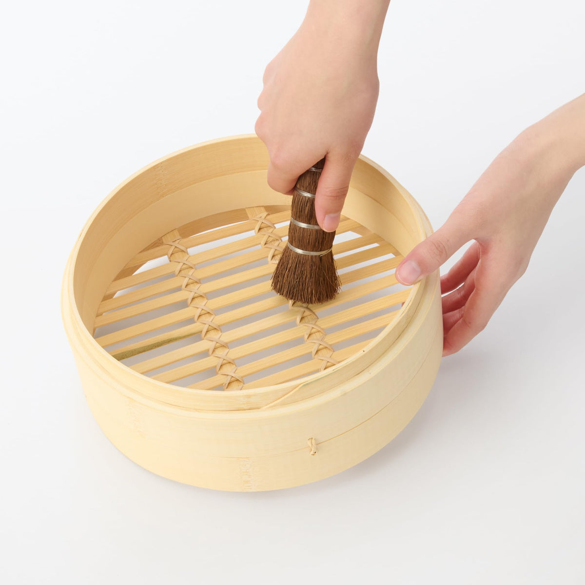 MUJI Palm Bar Scrubbing Brush, Natural Palm Fibre Bound with Stainless Steel Wire for Pots and Steamers, 13 cm Large or 10 cm Small