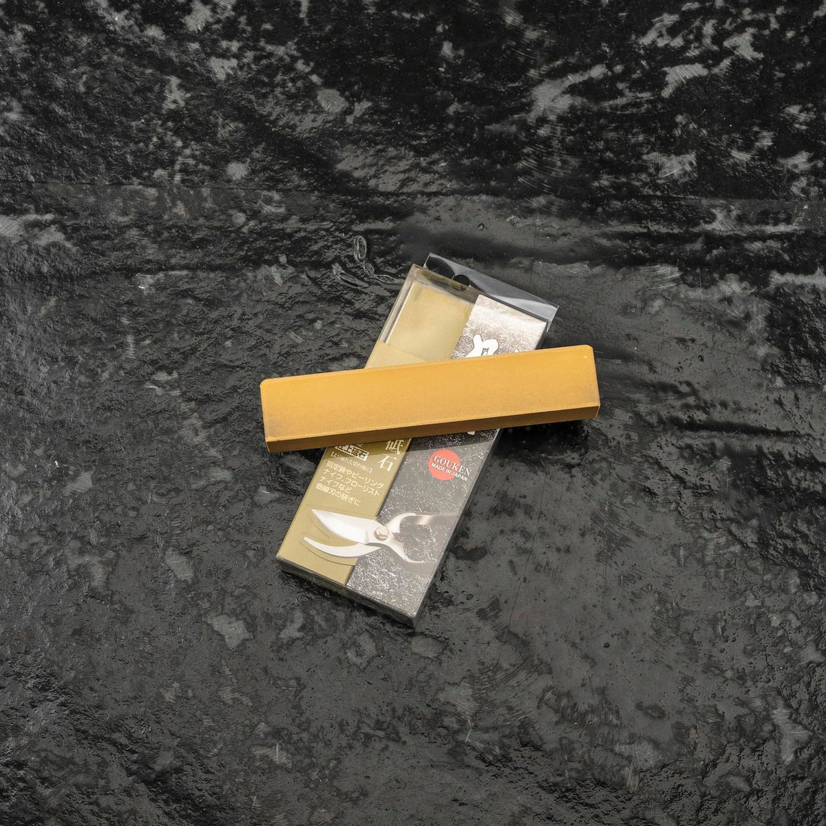 Naniwa Gouken Curved-Blade Stone #3000 Finishing Stone