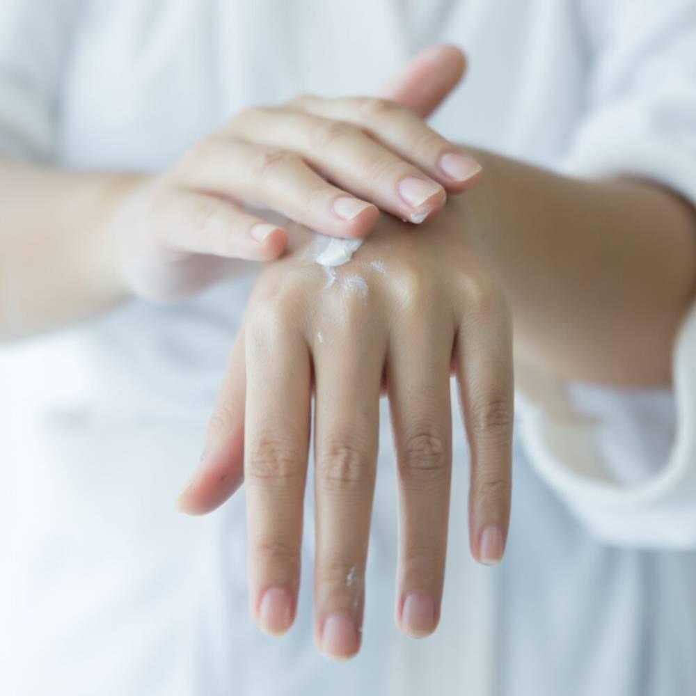 Aqua Savon Triple Ceramide Cica Hand Cream White Cotton 45g