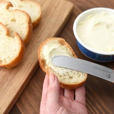 Arnest 85mm Flexible Blade Wooden Handle Butter Spreading Knife