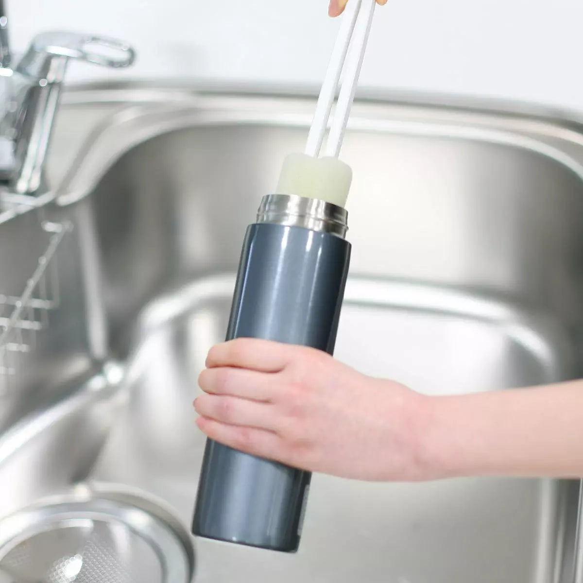 Long Reach Bottle & Jug Cleaning Sponge Brush