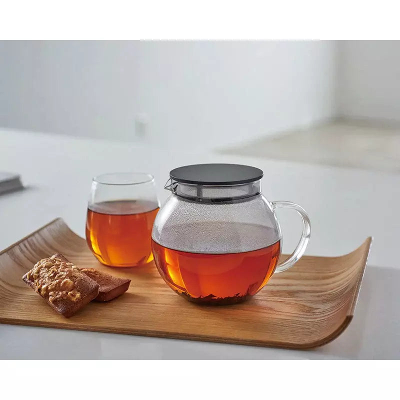 Hario Transparent Glass 600ml Teapot with Strainer Lid