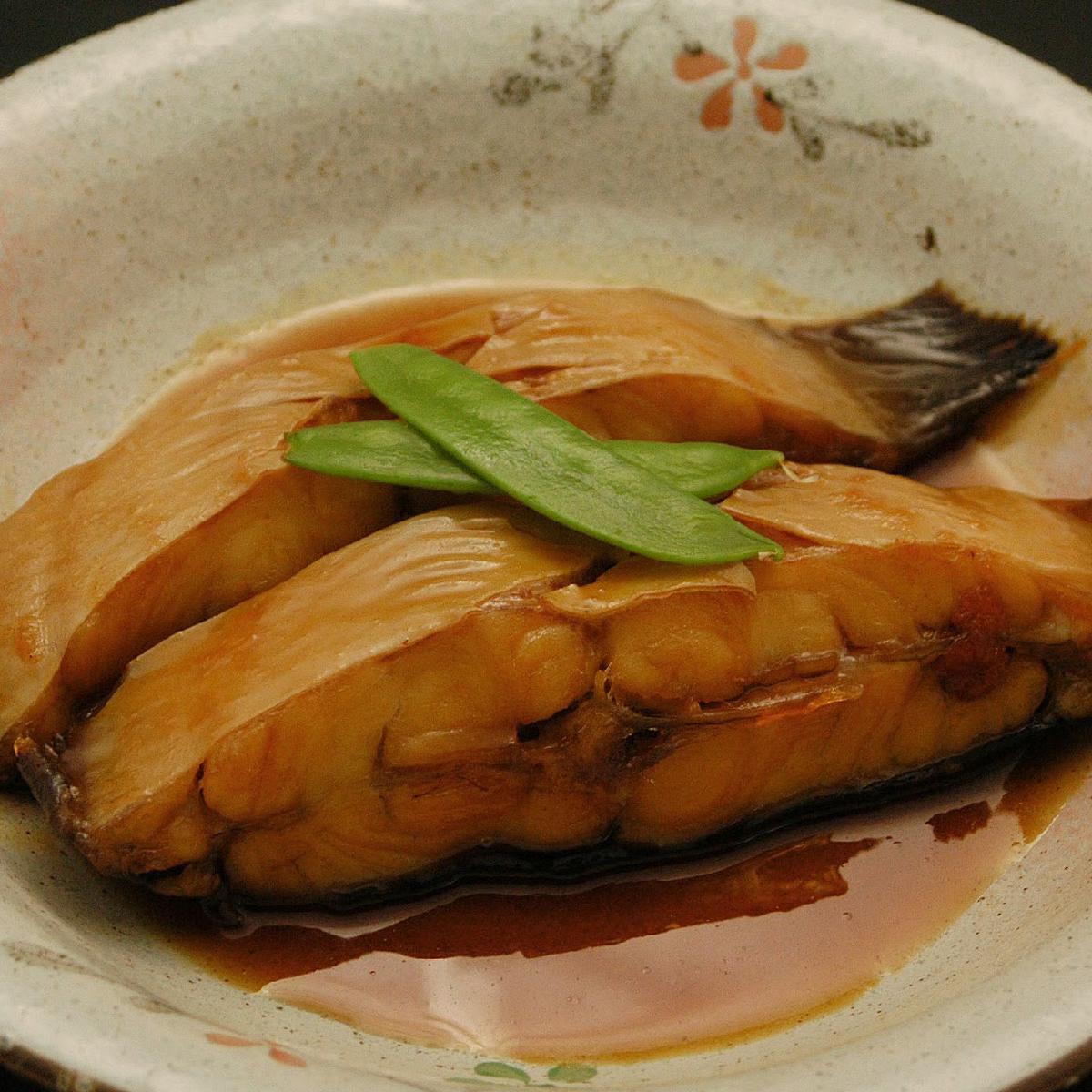 Premium Hichifuku Nizakana Base Concentrated Sauce for Simmered Fish 300ml