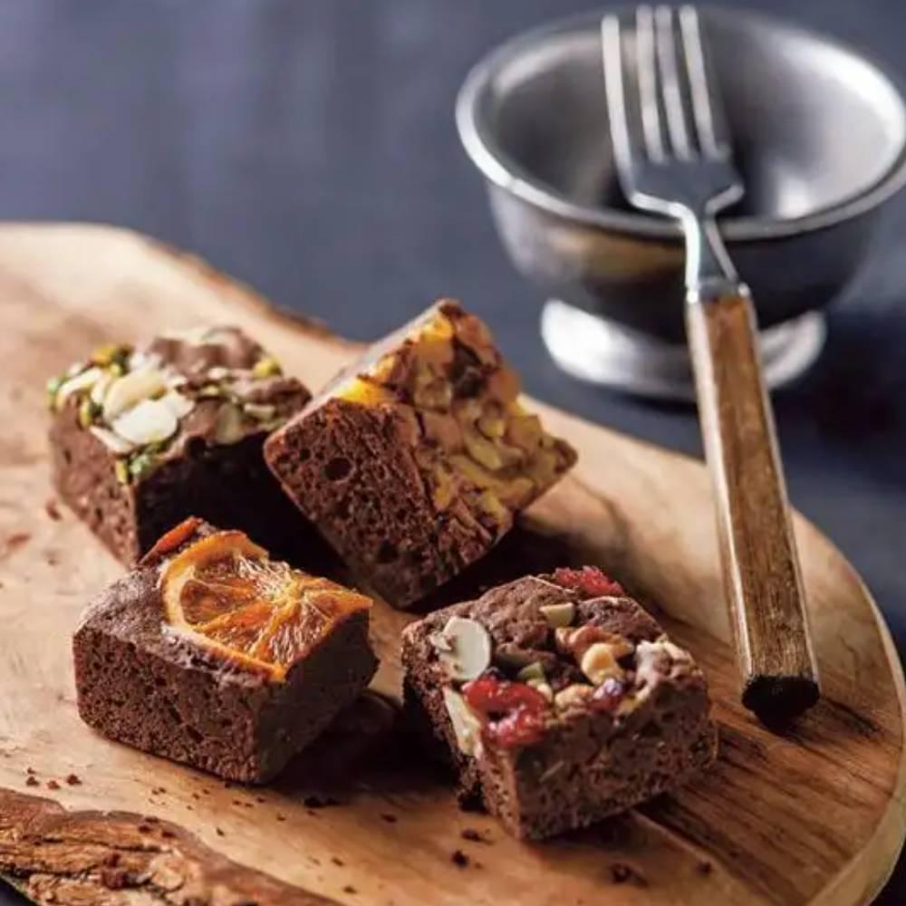 Handmade Japanese Fruit & Nut Brownies – 6 Premium Pieces