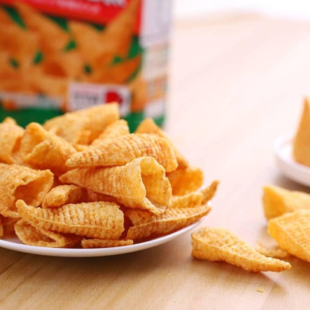 House Tongari Corn Japanese Cone-Shaped Lightly Salted Snack Pack