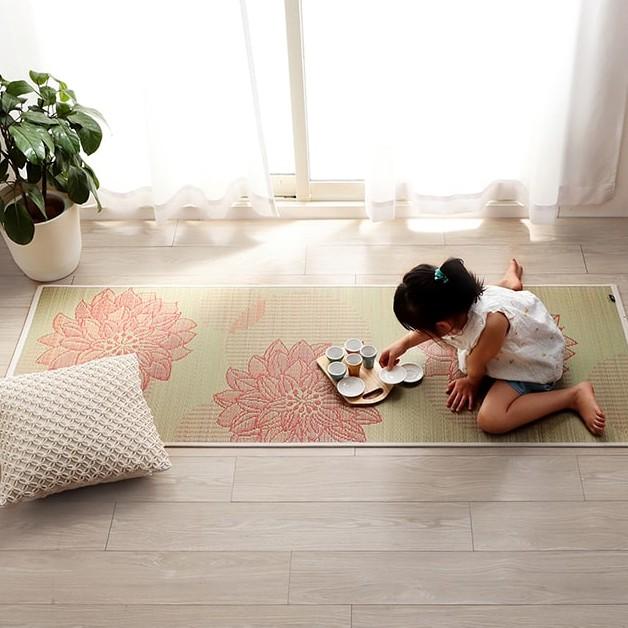 Ikehiko Igusa Tatami Yoga Mat with Lotus Flower Pattern – 185cm
