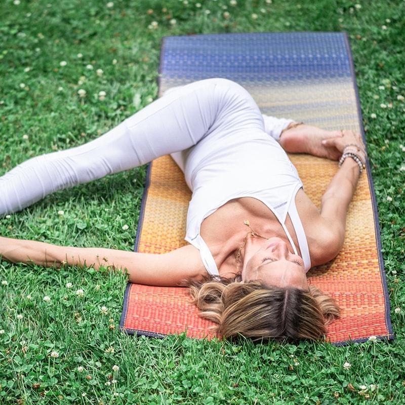 Ikehiko Premium Igusa Tatami Denim Yoga Mat 180cm Rainbow Design