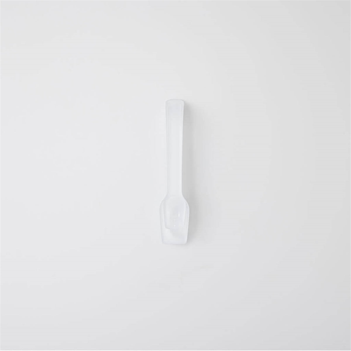 marna Measuring Spoons That Release Seasoning, Clear Measuring Spoon Set for 15 mL and 5 mL Made of TPX So Seasoning Does Not Cling, Marks for Half Measures, Spoons Snap Together for Storage, Made in Japan, 3.5 x 16.8 x 2.5 cm and 19 g, Clear
