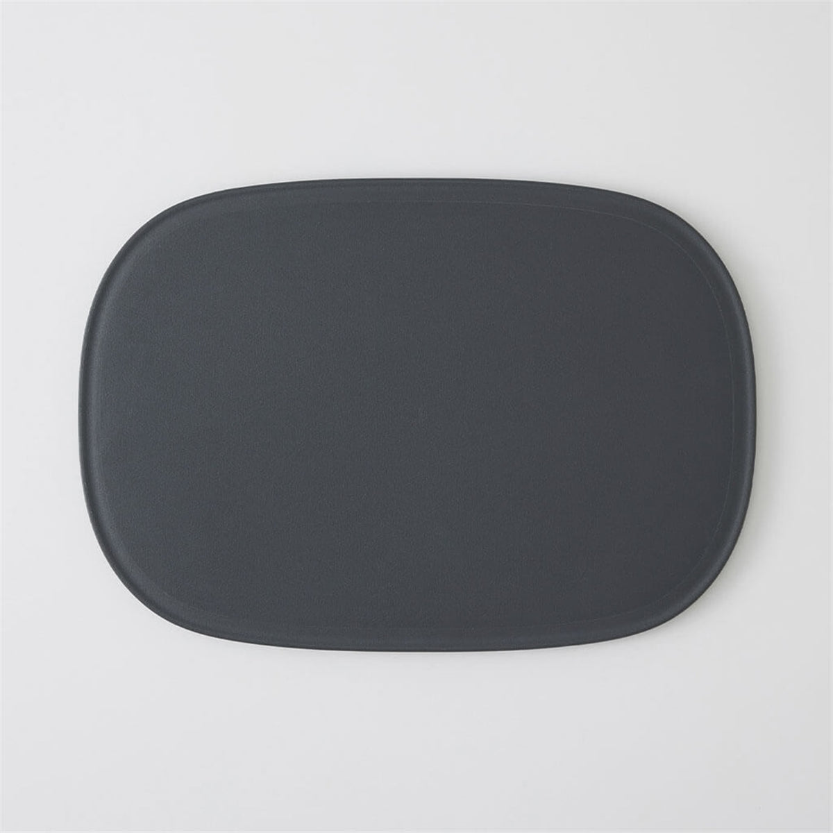 marna Scratch-Resistant Cutting Board M, Scratch-Resistant Cutting Board M in Dark Grey or Grey, TPU Surface With Antibacterial Cut Face, Finger Notch, Bleach Safe, Not for Boiling, Made in China, 36.4 x 25.5 x 1.3 cm and 759 g, Dark Grey or Grey