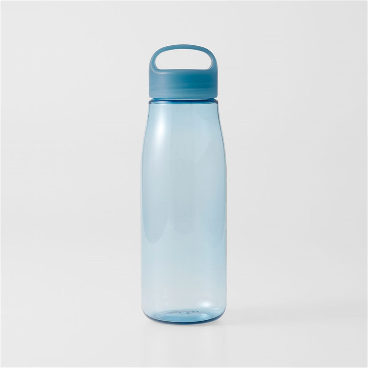 marna Daily Water Bottle, Daily Water Bottle 1 L Tritan Bottle With Wide Handle, One-Twist Lid, No Seal Ring, Wide Mouth, Room-Temperature Use, Made in Japan, 8.4 x 8.4 x 26.6 cm and 140 g, Spring Blue or Slate Black or Coral Red or Calm White