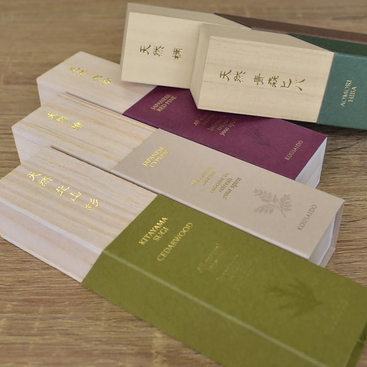 Kousaido White Camphor Incense – 20 Sticks in Wooden Box