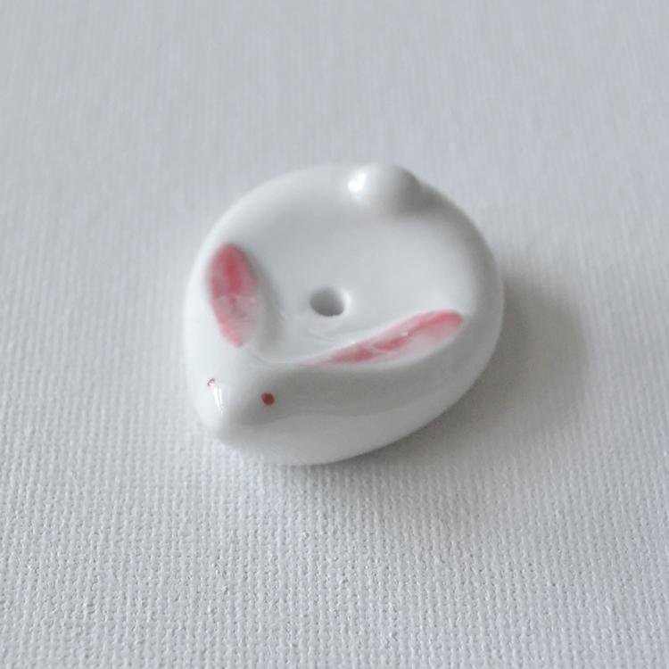 Kousaido Rabbit-Shaped Ceramic Incense Burner with Ash Plate