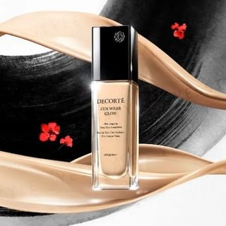 DECORTÉ Zen Wear Glow Liquid Foundation SPF 20 PA++ Long-Wear Radiant Finish