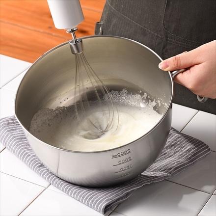 Leye Large Capacity Mixing Bowl with Ergonomic Handle and Pouring Spout 3L