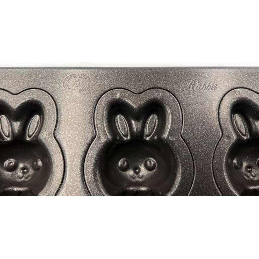 Matsunaga Professional 8‑Cavity Rabbit‑Shaped Nonstick Baking Tray Tin‑Plated Steel