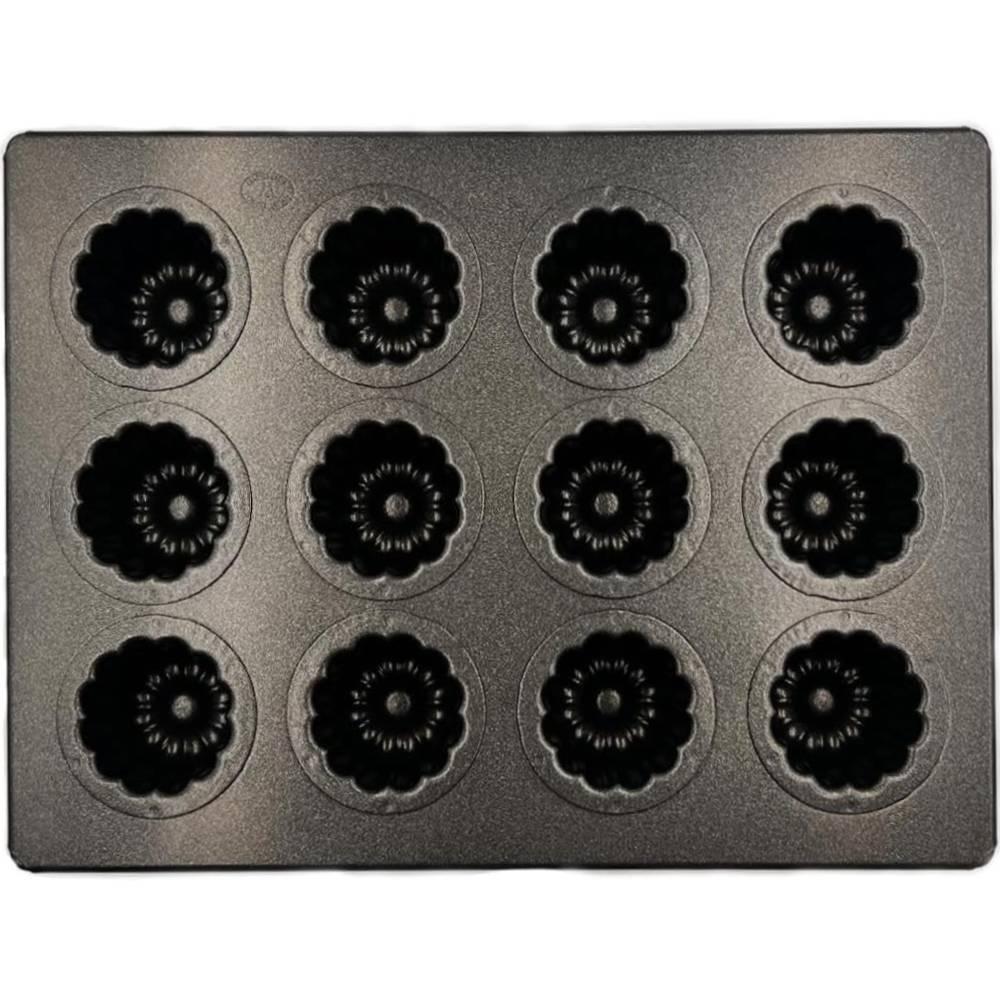 Matsunaga 12-Cup Non-Stick Teflon Canelé Baking Tray featuring professional fluted design