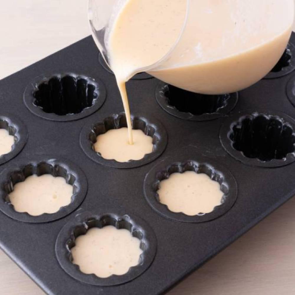 Matsunaga Nonstick Teflon Canelé Baking Tray – 12 Cups