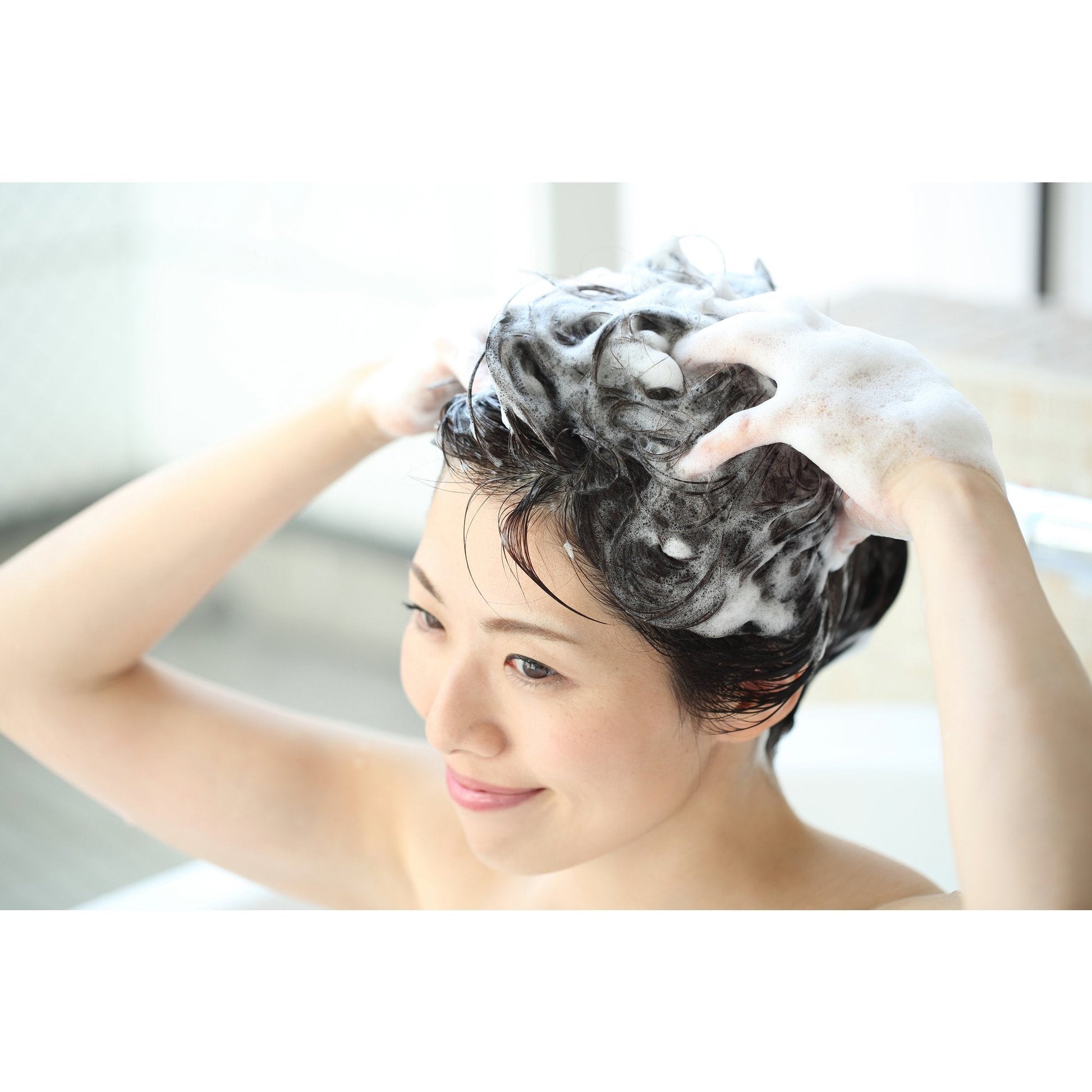 Milbon Aujua Immurise Shampoo for Aging Damaged Hair 500ml