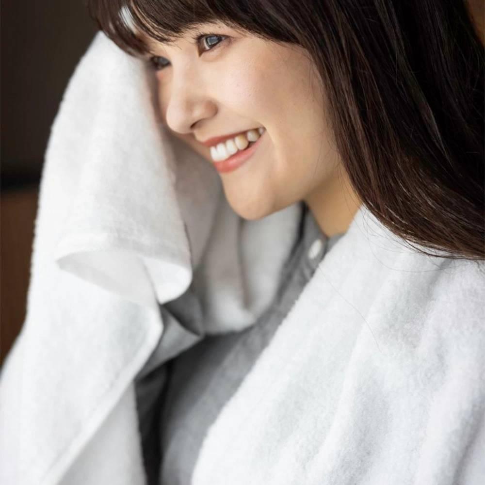 Oboro Premium Ultra-Soft Large Fluffy Bath Towel 65x130cm