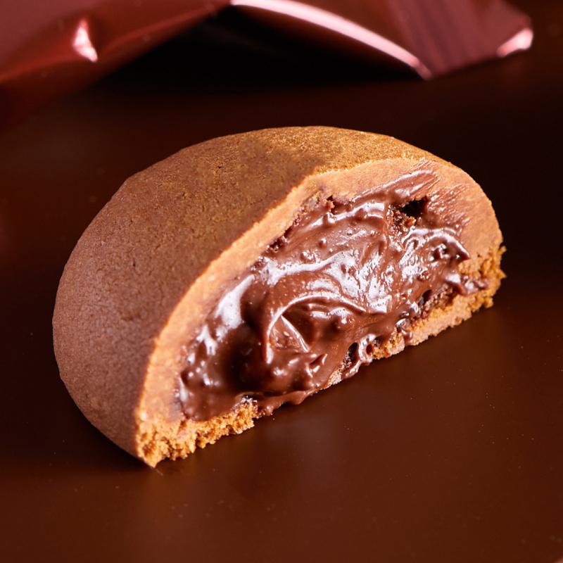 Okashi Goten Chocolate Filled Kokuto Brown Sugar Manju 8-Pack