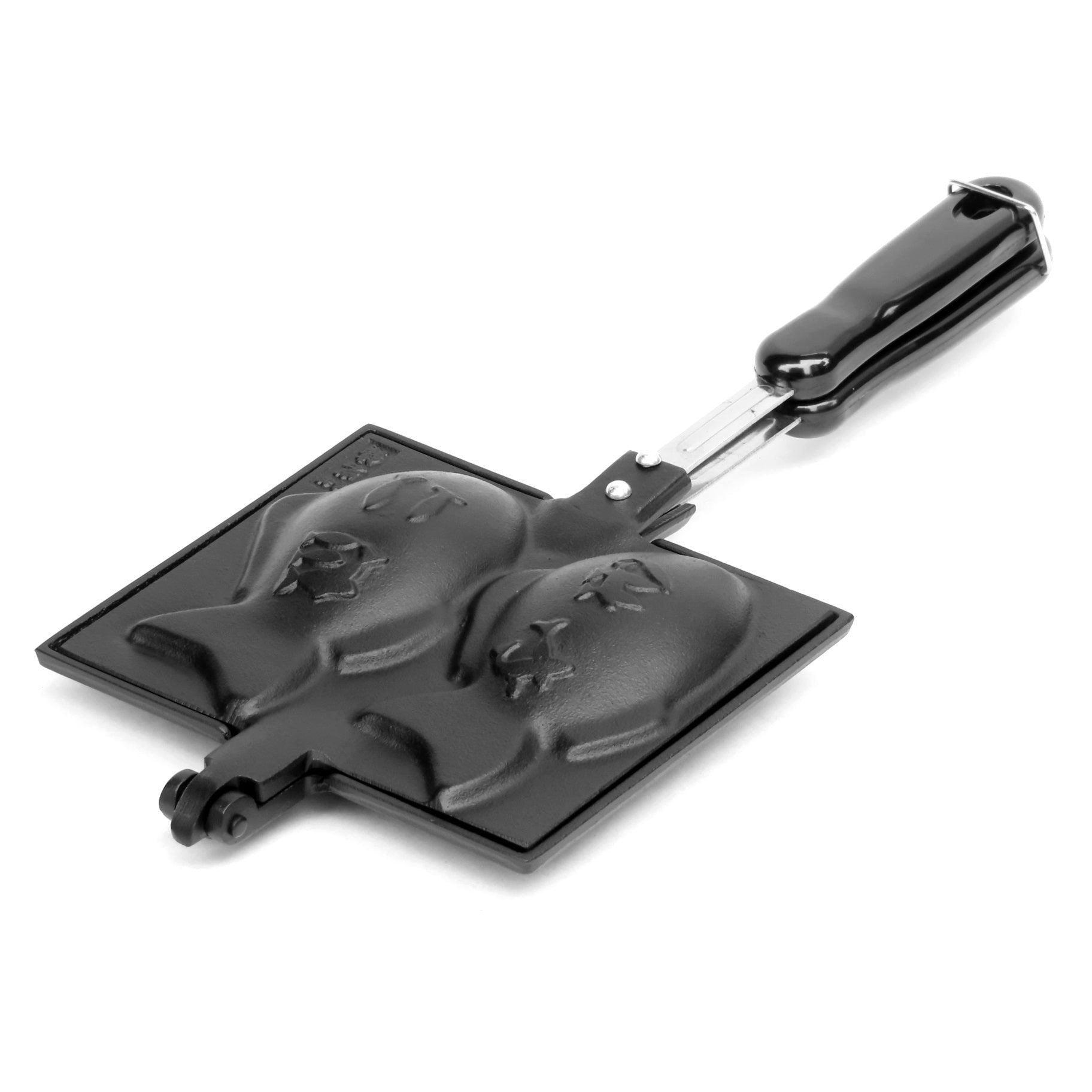 Iwachu Nambu Cast Iron Taiyaki Maker with dual fish-shaped molds and long handles