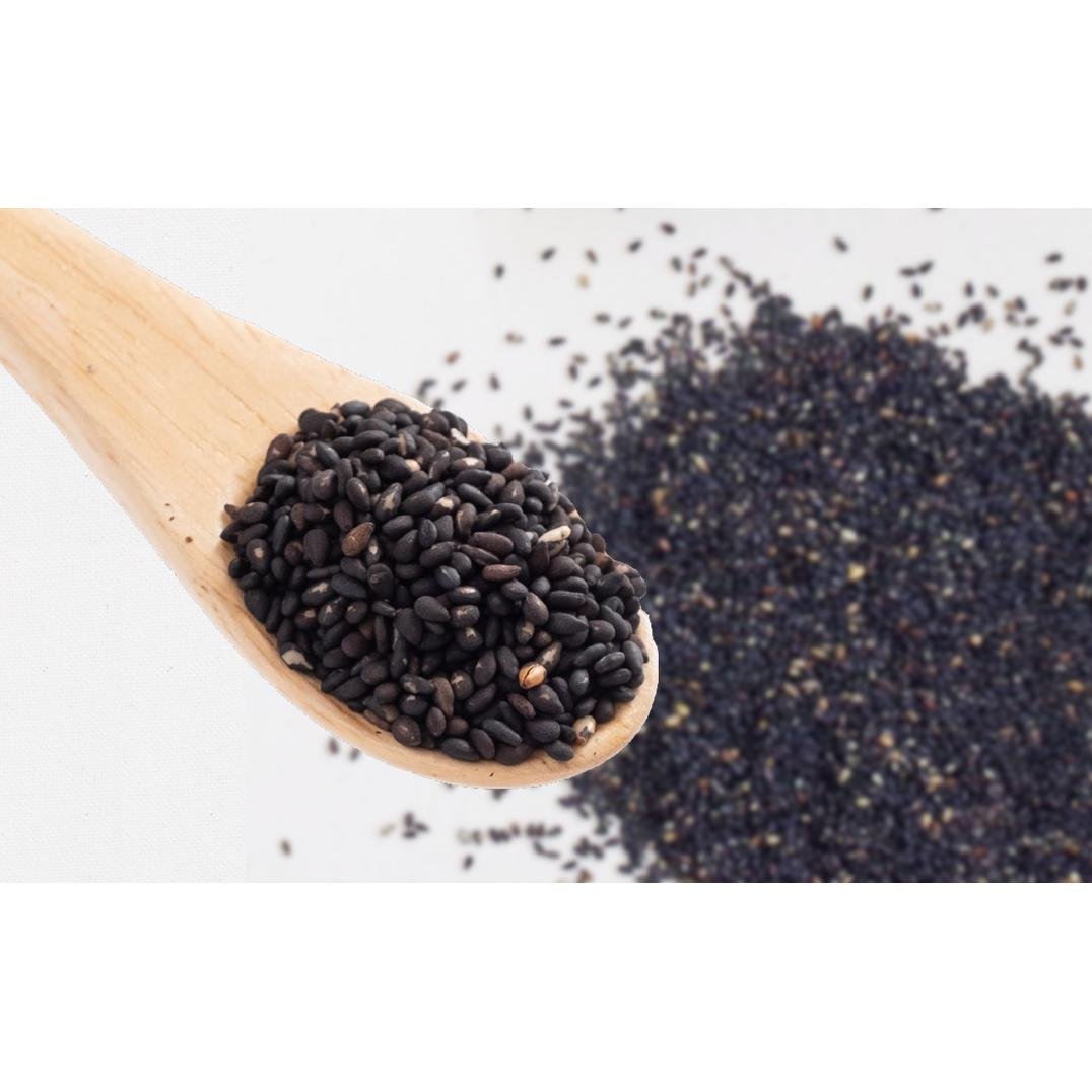 Manten Roasted Japanese Black Sesame Seeds from Kyushu 30g