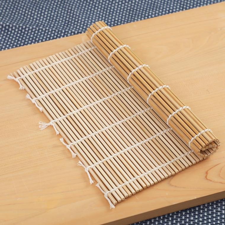 Premium Natural Bamboo Sushi Rolling Mat 24cm Made in Japan