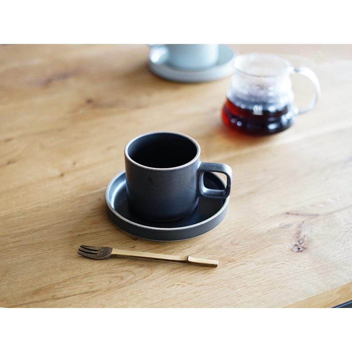 Hasami Japan Handcrafted Porcelain Mug 325ml – Natural Black Gray