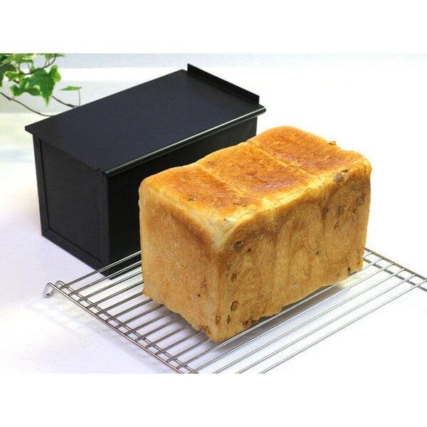 Matsunaga Premium Shokupan Bread Loaf Pan with Teflon Non‑Stick Coating