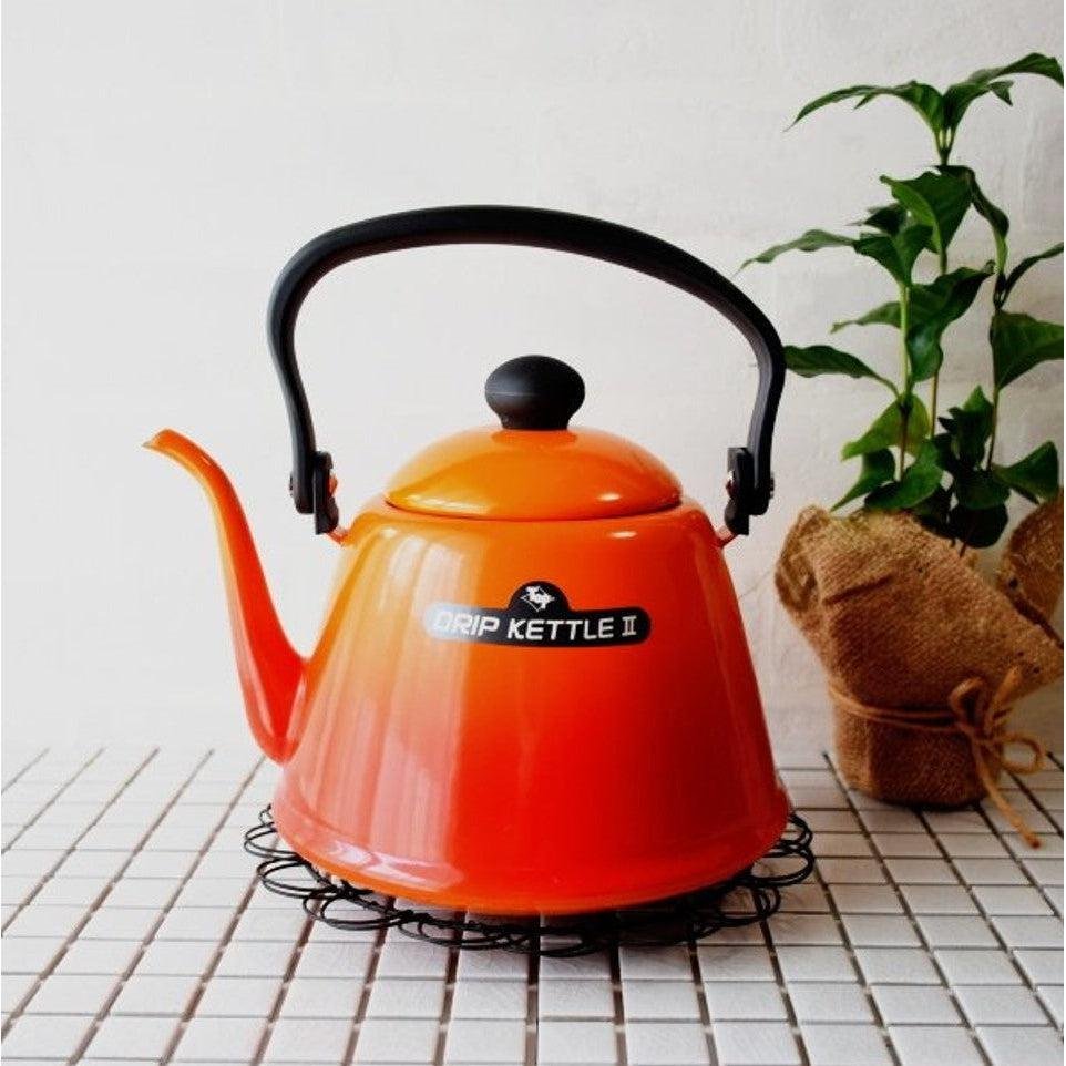 Japanese Enamel Gooseneck Kettle 2L White Noda Horo DK-200W
