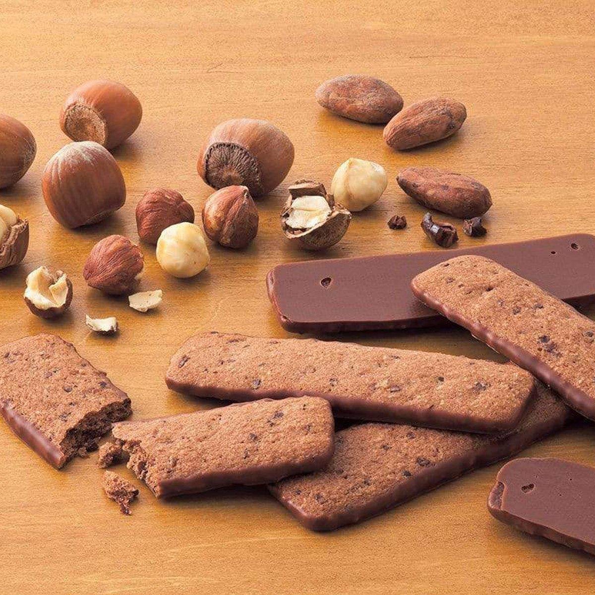 Royce Baton Coconut & Hazelnut Cacao Cookies – 50 Premium Japanese Treats