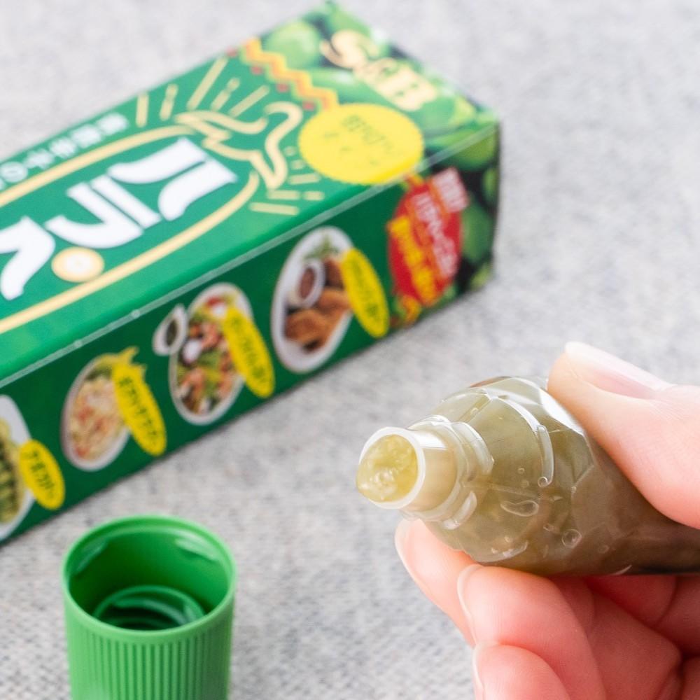 S&B Coarsely Chopped Jalapeno Pepper Paste Tube 38g Spicy Boost