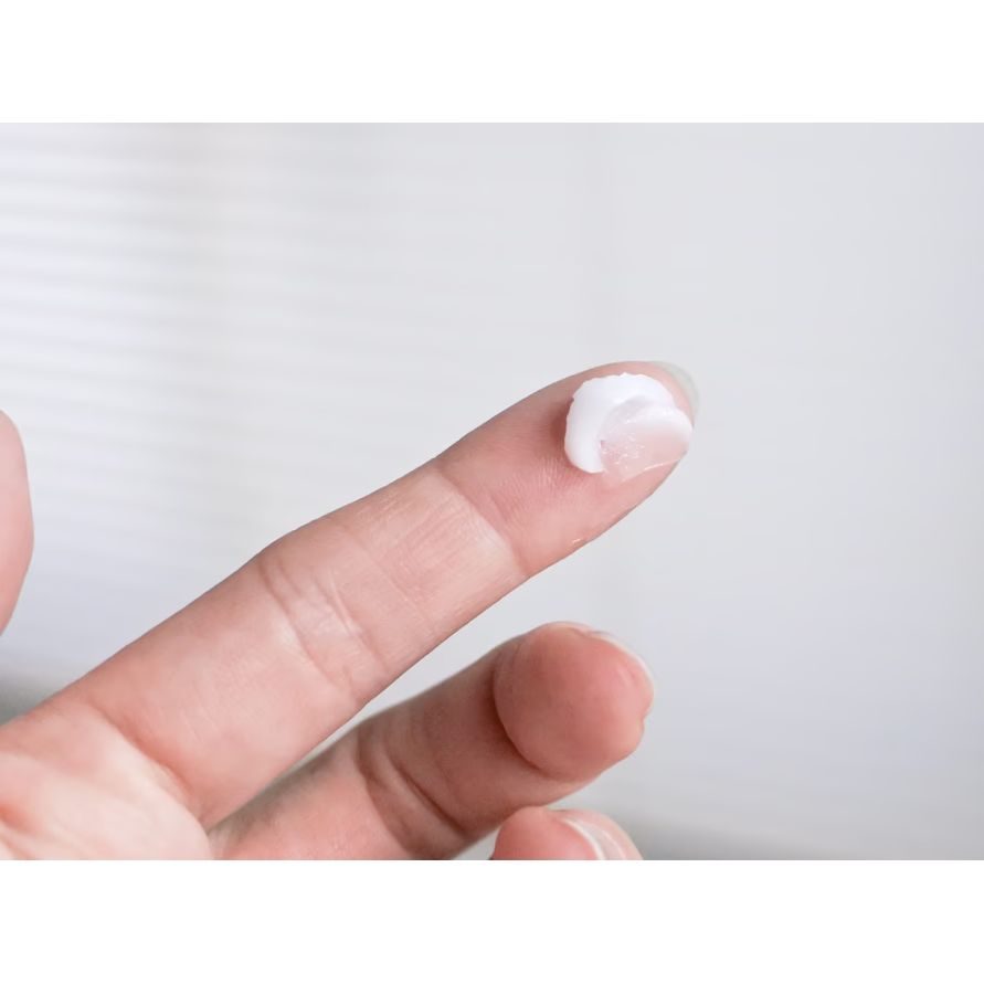 Shiseido Ihada Moisturizing Face Balm for Sensitive Skin 20g