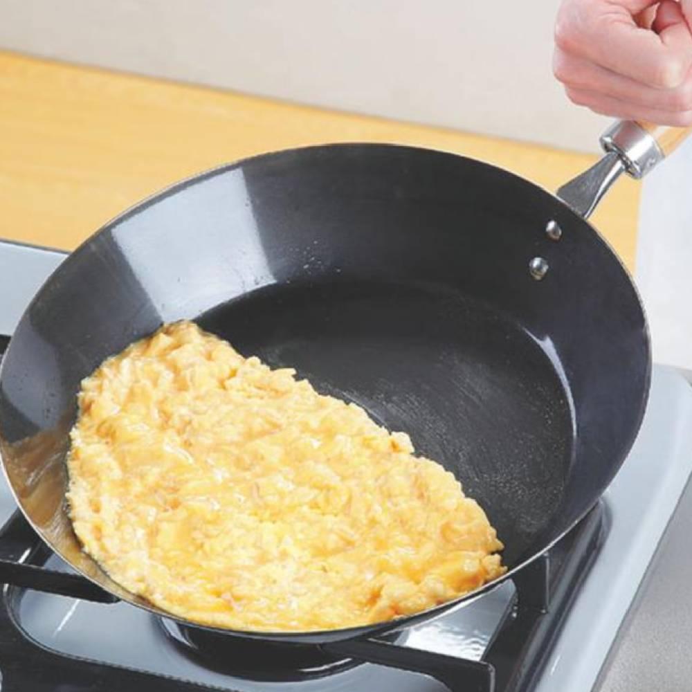 Summit Tetsunaberyu Japanese Iron Skillet 28cm Silicon-Coated Non-Stick Pan