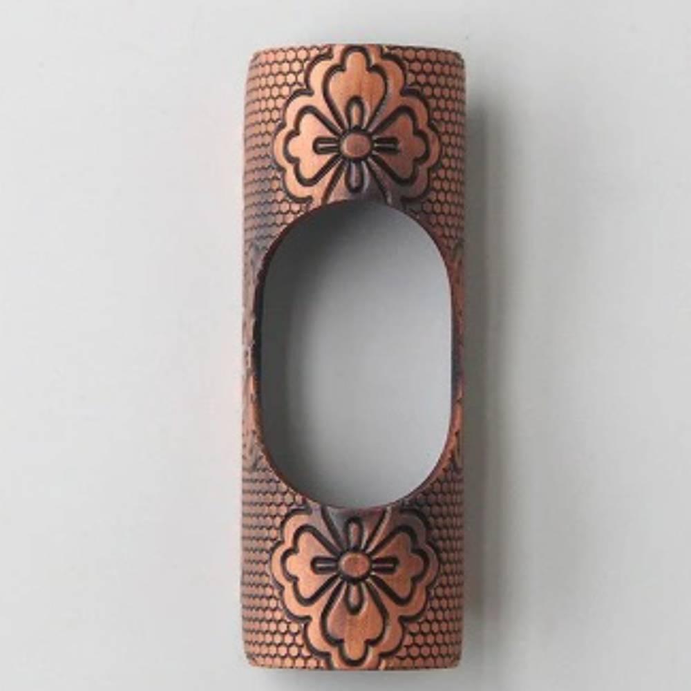 Tanabe Bronze Chopstick Rest – Traditional Japanese Pattern Elegance
