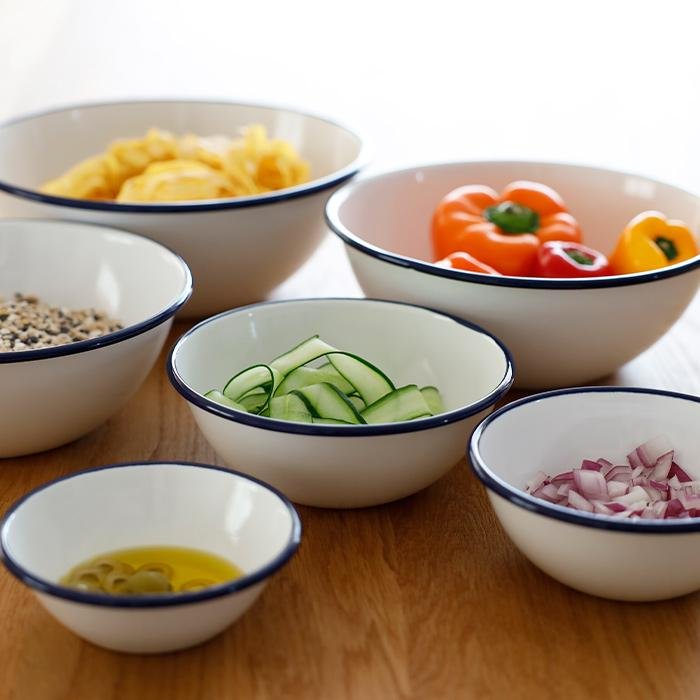Tsuki Usagi White Enamel Bowl With Navy Blue Detailing – Elegant Japanese Kitchenware Set