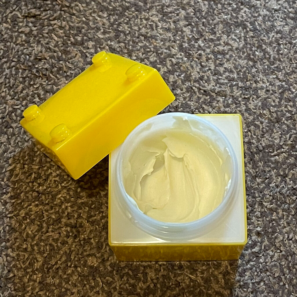 Uevo Design Cube Hard Hair Wax 80g Japanese Salon-Grade Styling