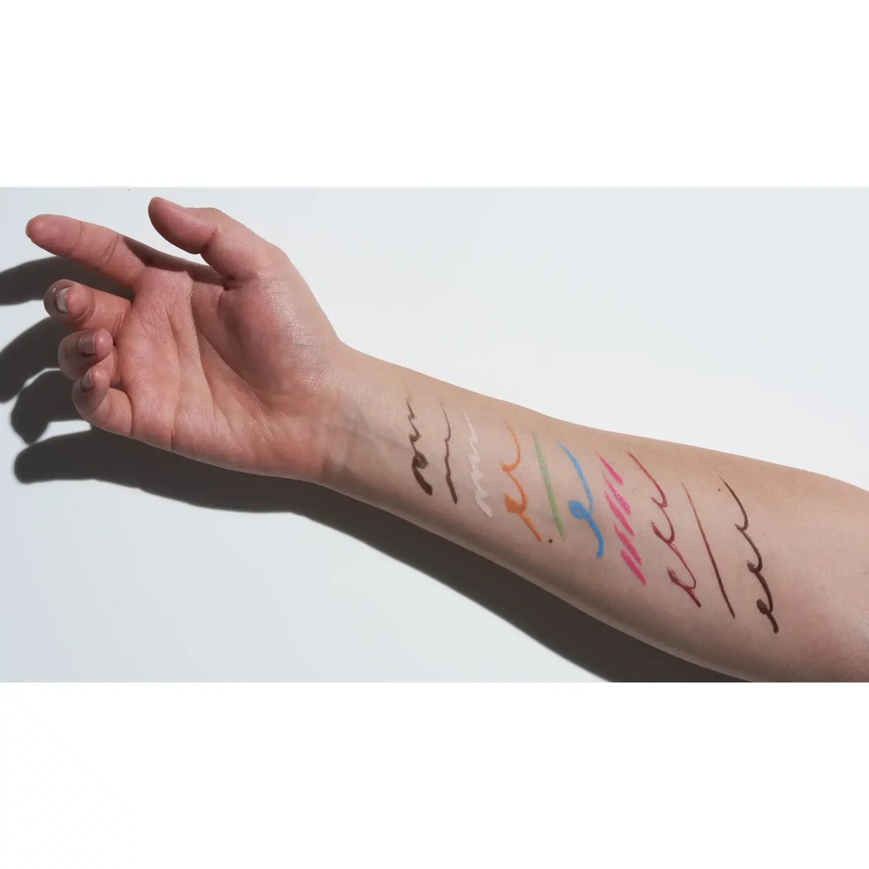 Uzu FlowFushi Precise Brush Liquid Eyeliner – 13 Vibrant Shades
