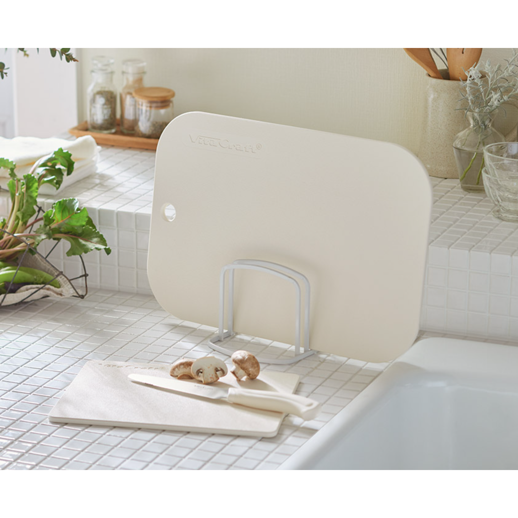 Vita Craft Antibacterial Soft Elastomer Cutting Board – Ivory 37cm