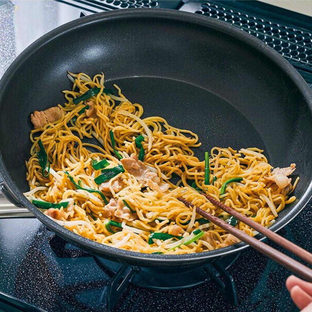 Vita Craft Carpenter Lightweight PFOA-Free Nonstick Frying Pan