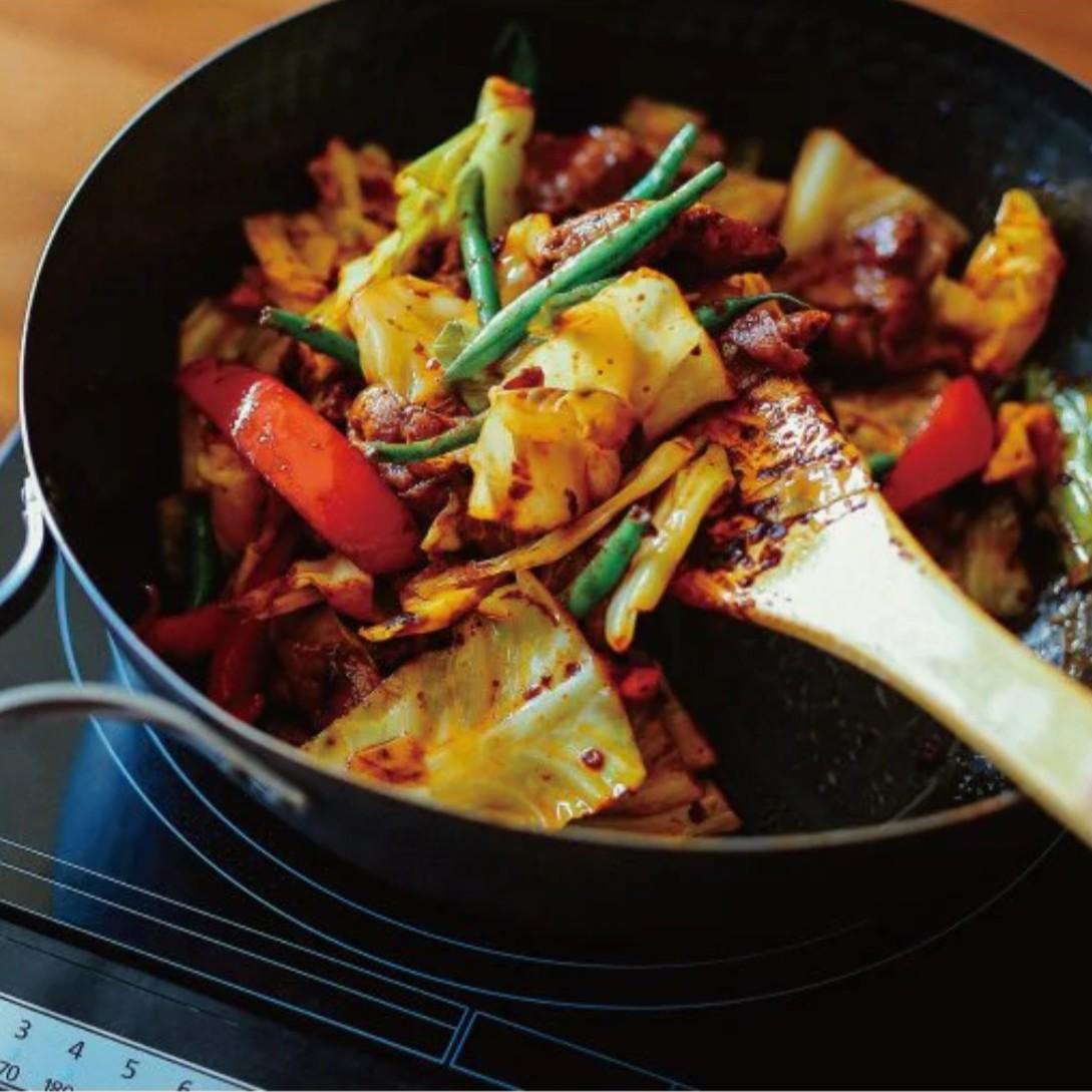 Wahei Enzo 28cm Flat-Bottom Iron Wok, 1.6mm Thick, IH Compatible