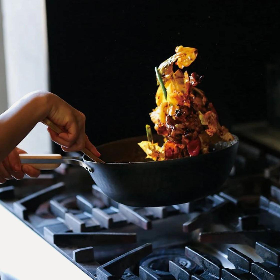 Wahei Enzo 28cm Flat-Bottom Iron Wok, 1.6mm Thick, IH Compatible