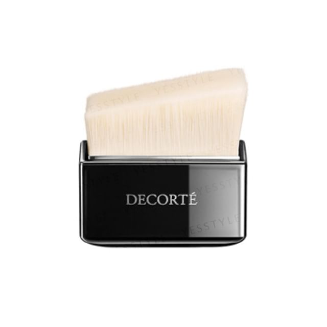 Kose DECORTÉ Square Foundation Brush - Achieve a flawless, airbrushed finish.