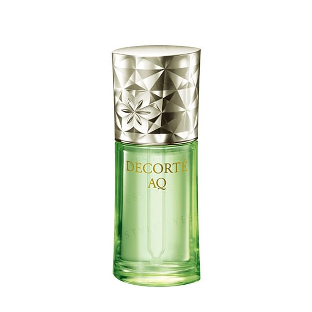 Kose DECORTE AQ Botanical Pure Oil bottle displayed on a clean, elegant background, highlighting its golden hue and luxurious texture.