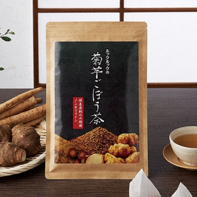 Close-up of a cup of LOOKLOOK Jerusalem Artichoke & Burdock Tea, showcasing its rich color and natural ingredients.