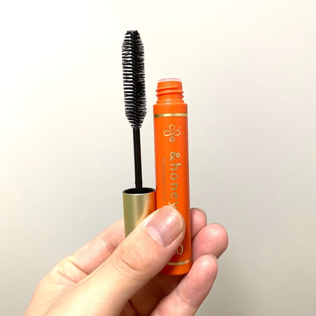 &honey Matomake Natural Flyaway Stick 9g – Japanese Hair Tamer